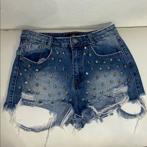 Misguided high rise shorts
